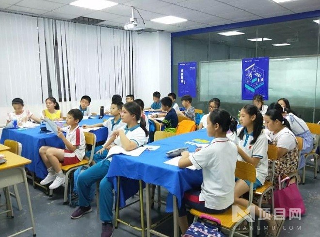 高博機(jī)器人教育