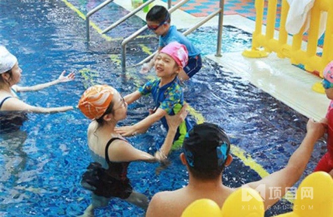 世邦親子游泳俱樂(lè)部 世邦親子游泳俱樂(lè)部