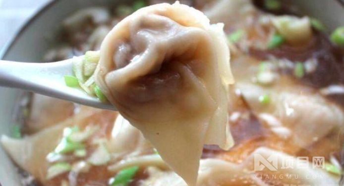 红霞泡泡馄饨