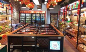 撈吧火鍋食材超市加盟費(fèi)需要準(zhǔn)備多少？適合創(chuàng)業(yè)小白加盟嗎？