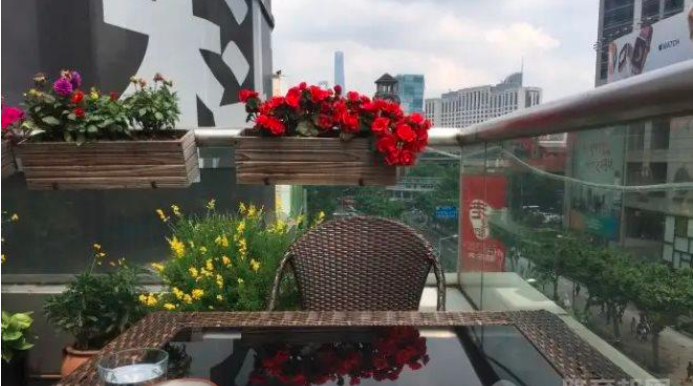 木鸭梨露天餐厅