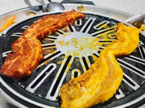 估得估得烤肉加盟標(biāo)準(zhǔn)高嗎?品牌市場反響如何?