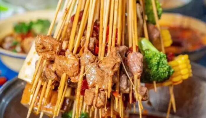 串串王麻辣烫加盟