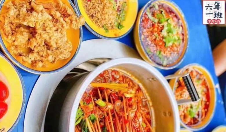 六年一班串串香加盟