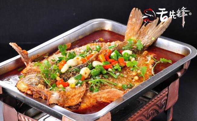 舌先鋒小份烤魚飯