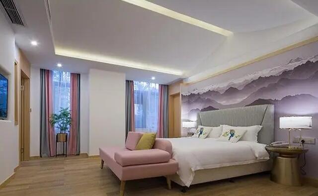 悅悅滿國(guó)際月子會(huì)所