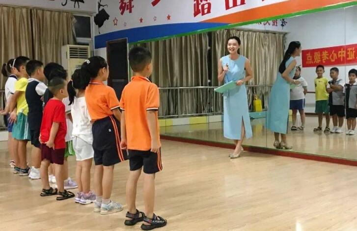 華夏少兒口才加盟