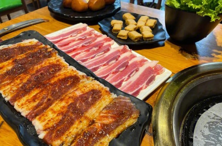 大唐九牛烤肉加盟