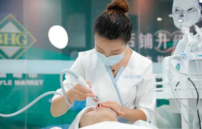 FAY FACE智慧洗臉吧加盟