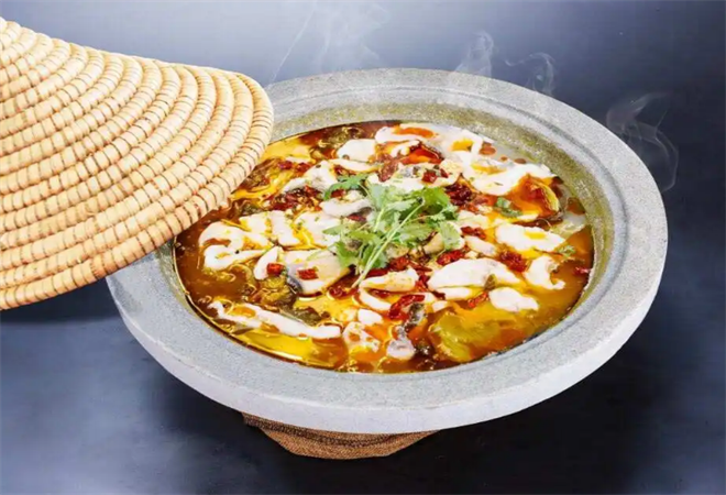 壹鍋蒸能量蒸汽石鍋魚