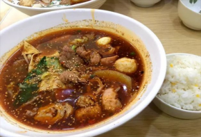 侯府冒菜可以加盟嗎？加盟開(kāi)店是否賺錢？