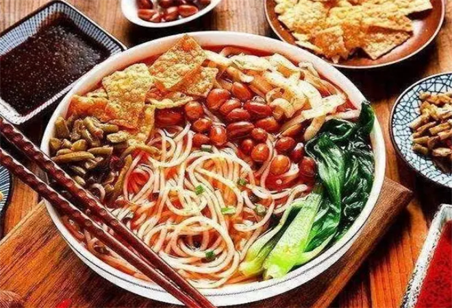 柳螺源螺螄粉加盟