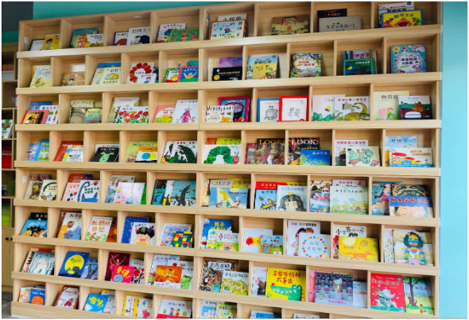 藍(lán)精靈繪本館加盟