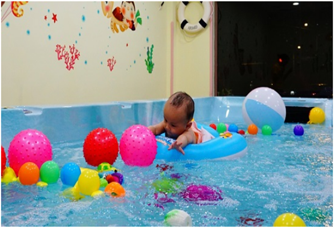 蘇小萌嬰兒游泳館