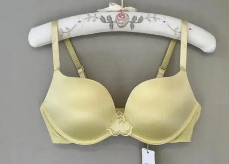 愛慕內(nèi)衣加盟