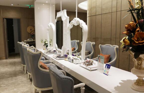 貝黎詩美容院加盟