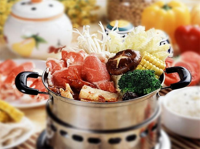 尚百味旋轉(zhuǎn)小火鍋