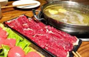 加盟开牛肉火锅店需要什么条件？