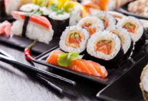 寿司加盟店多少钱?