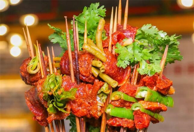 撸飘飘串串加盟