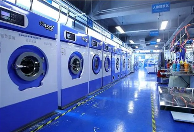 布蘭妮干洗店加盟