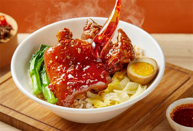 鐘大強(qiáng)豬腳飯加盟