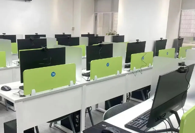 超格教育 超格教育