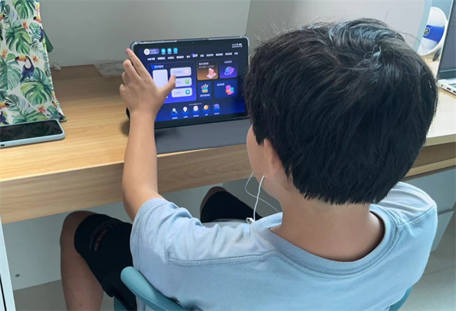 創(chuàng)維酷開(kāi)AI自習(xí)室