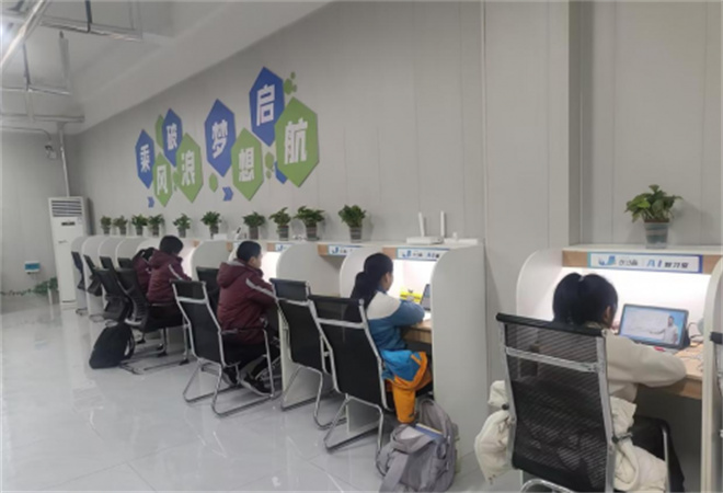 優(yōu)才森AI智能自習(xí)室加盟 優(yōu)才森AI智能自習(xí)室加盟