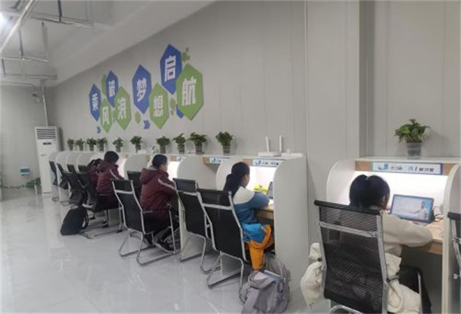 優(yōu)才森AI智能自習(xí)室加盟