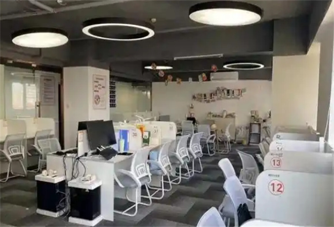 簡而優(yōu)ai智能自習室