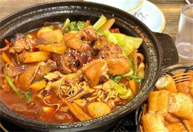 乐小煲鸡公煲加盟