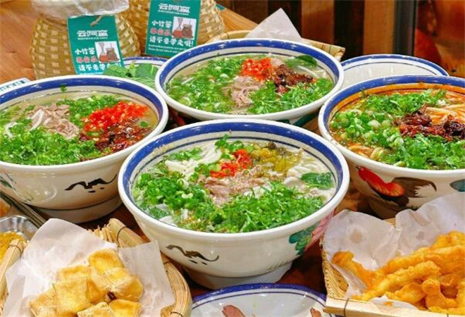 云阿蠻生燙牛肉米線 云阿蠻生燙牛肉米線