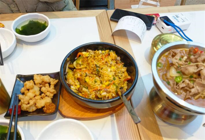 樸狀元石鍋拌飯 樸狀元石鍋拌飯