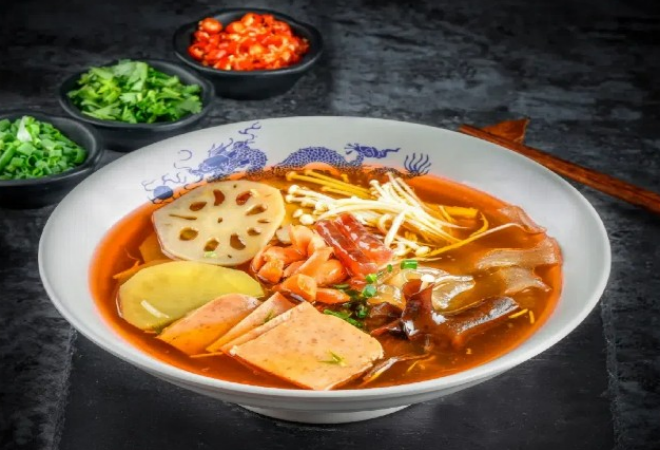 牛東東老式麻辣燙