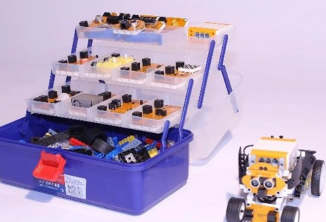 七個(gè)小藍(lán)猴編程機(jī)器人