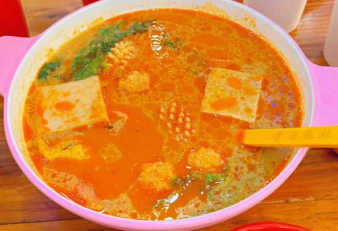 百財哥骨湯麻辣燙