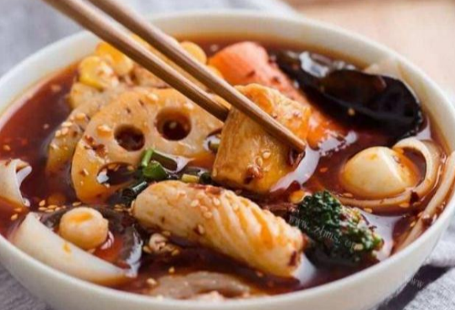 小煮吉祥麻辣燙加盟