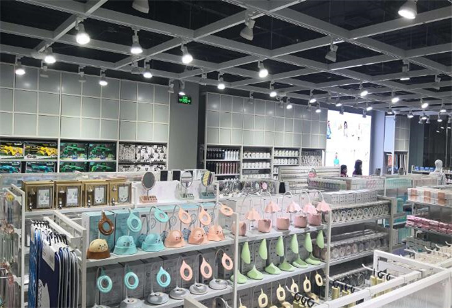 眾客優(yōu)品時尚百貨