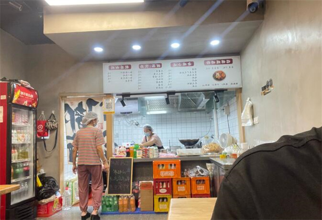 邢記老婆愛吃螺螄粉 邢記老婆愛吃螺螄粉