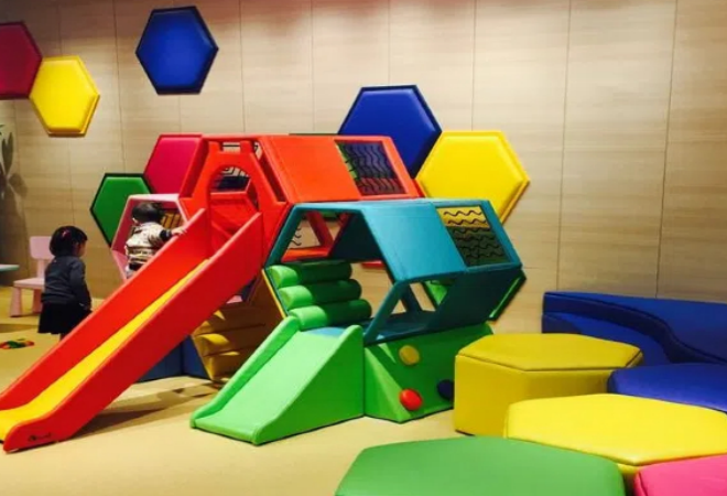 創(chuàng)想童年早教