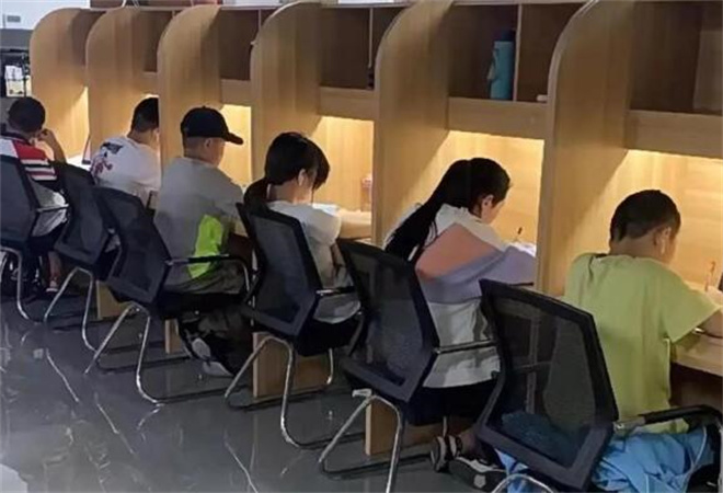 小喵AI自習(xí)室加盟