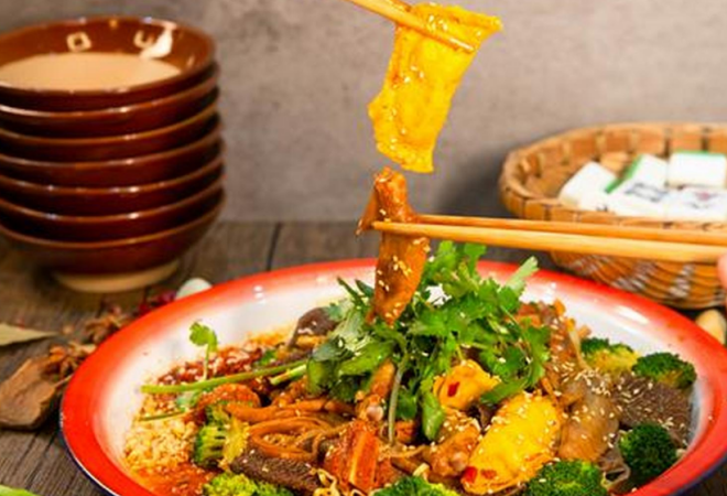 拌將干拌麻辣燙