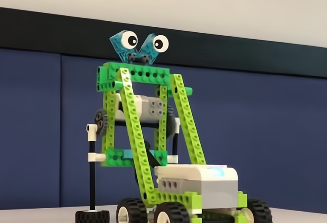 唯思樂機(jī)器人教育