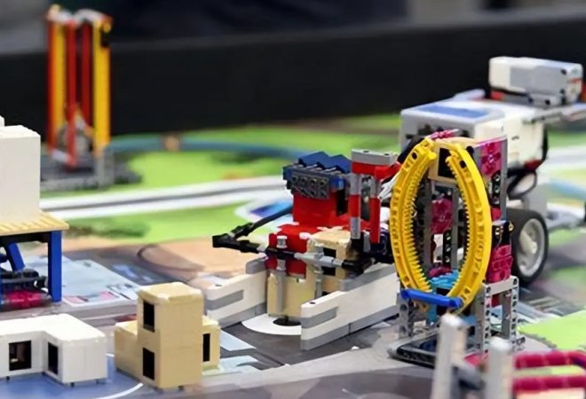 螞蟻向上機(jī)器人編程加盟