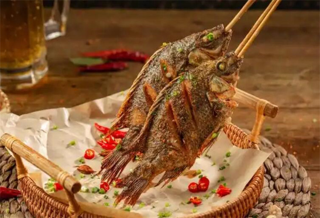 周際老師傅燒烤