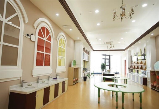 愛彌兒國際幼兒園