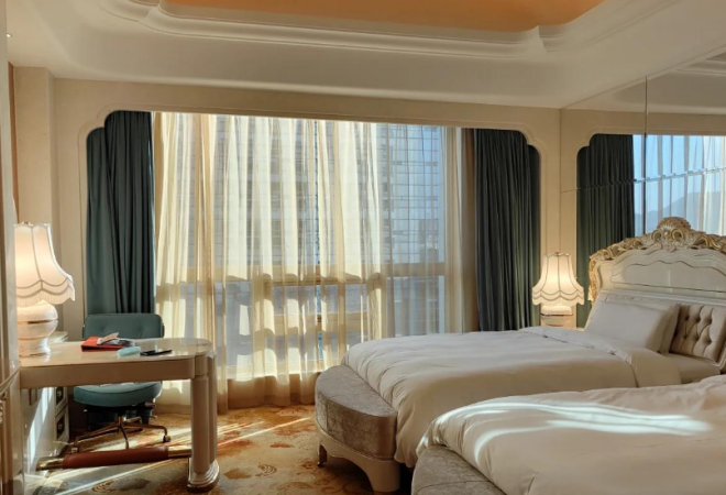 白金漢爵大酒店