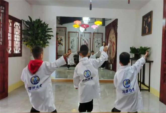 海豚博士科學(xué)實(shí)驗(yàn)室