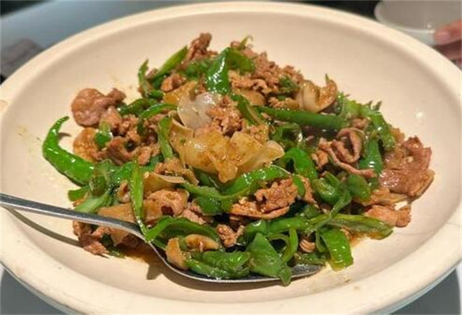 以飯湘許湘菜加盟